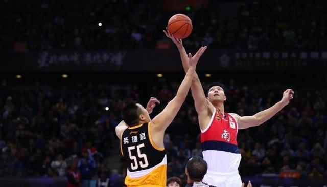 0-7到13-11！栋曼组合超级逆转德国，国乒新生代的心脏有多大？（从0-7到13-11！林诗栋／王曼昱神奇翻盘德国队，国乒新生代的抗压有多强？）