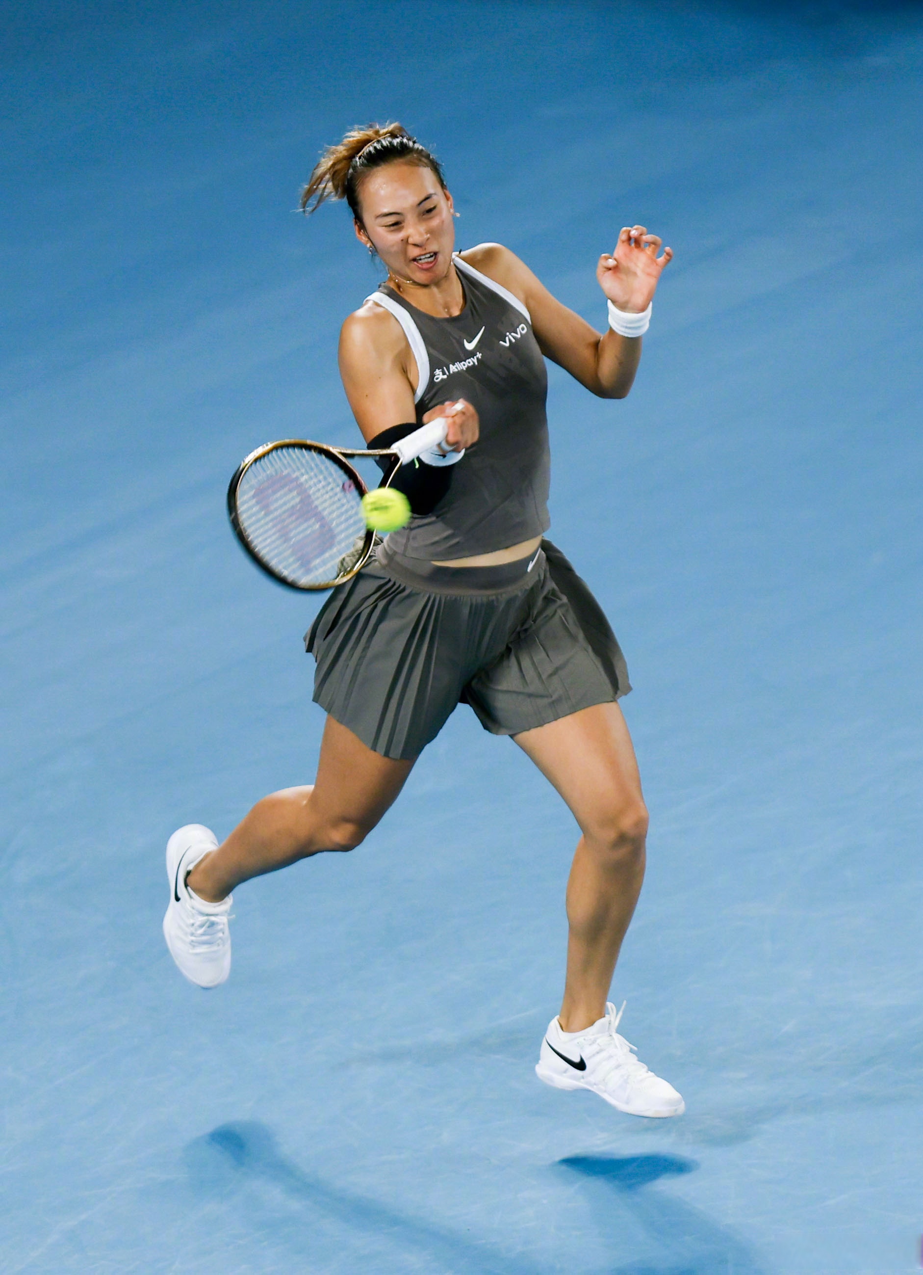 劳与牺牲 劳与牺牲